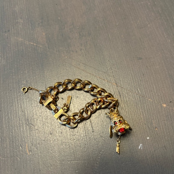 Vintage Monet bracelet ❤️ - Picture 9 of 10